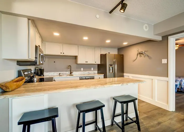 2 Bedroom With Beautiful Ocean And Bay Views Ferienhaus