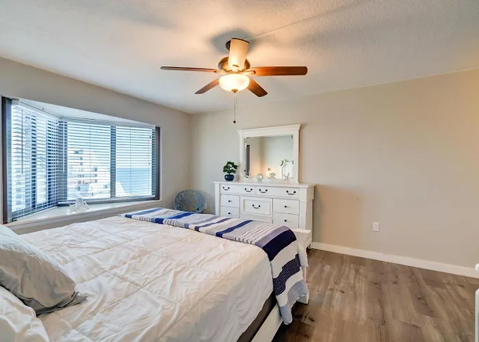 2 Bedroom With Beautiful Ocean And Bay Views * Ocean Stadt